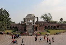 Ashrafi Mahal