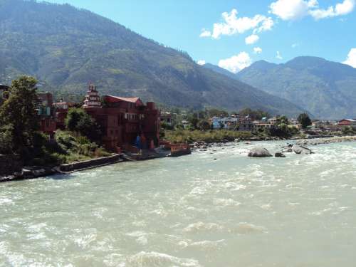 Bhuntar 