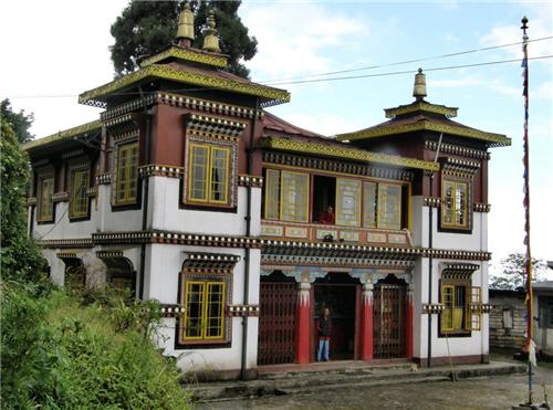 Bhutia Busti