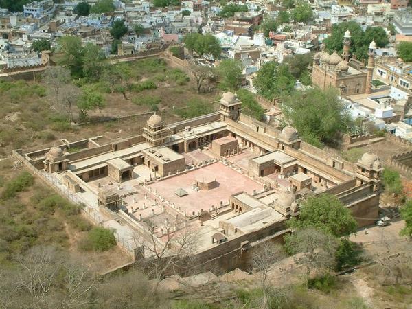 Gujari Mahal & Archaeological Museum