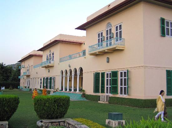 Hotel Ramgarh Palace