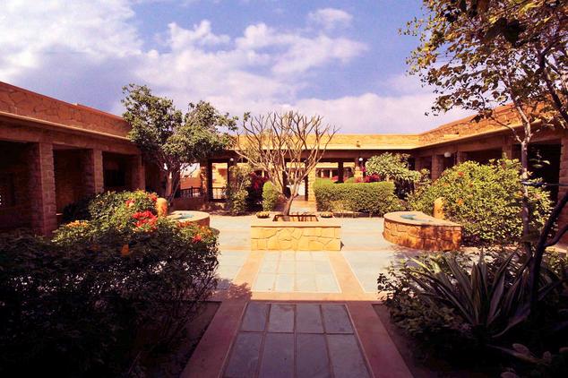 Hotel Rawal Kot