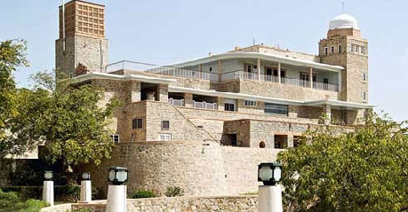 Hotel Sardar Samand Palace
