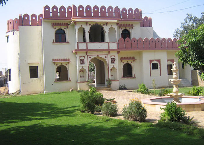 Hotel Pushkar Resort