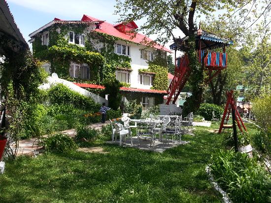 Dalhousie Hotels
