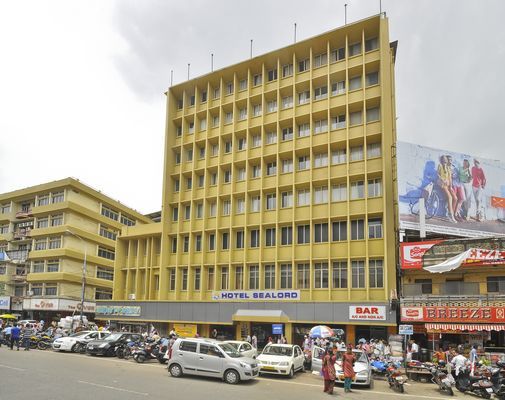 Cochin Hotels