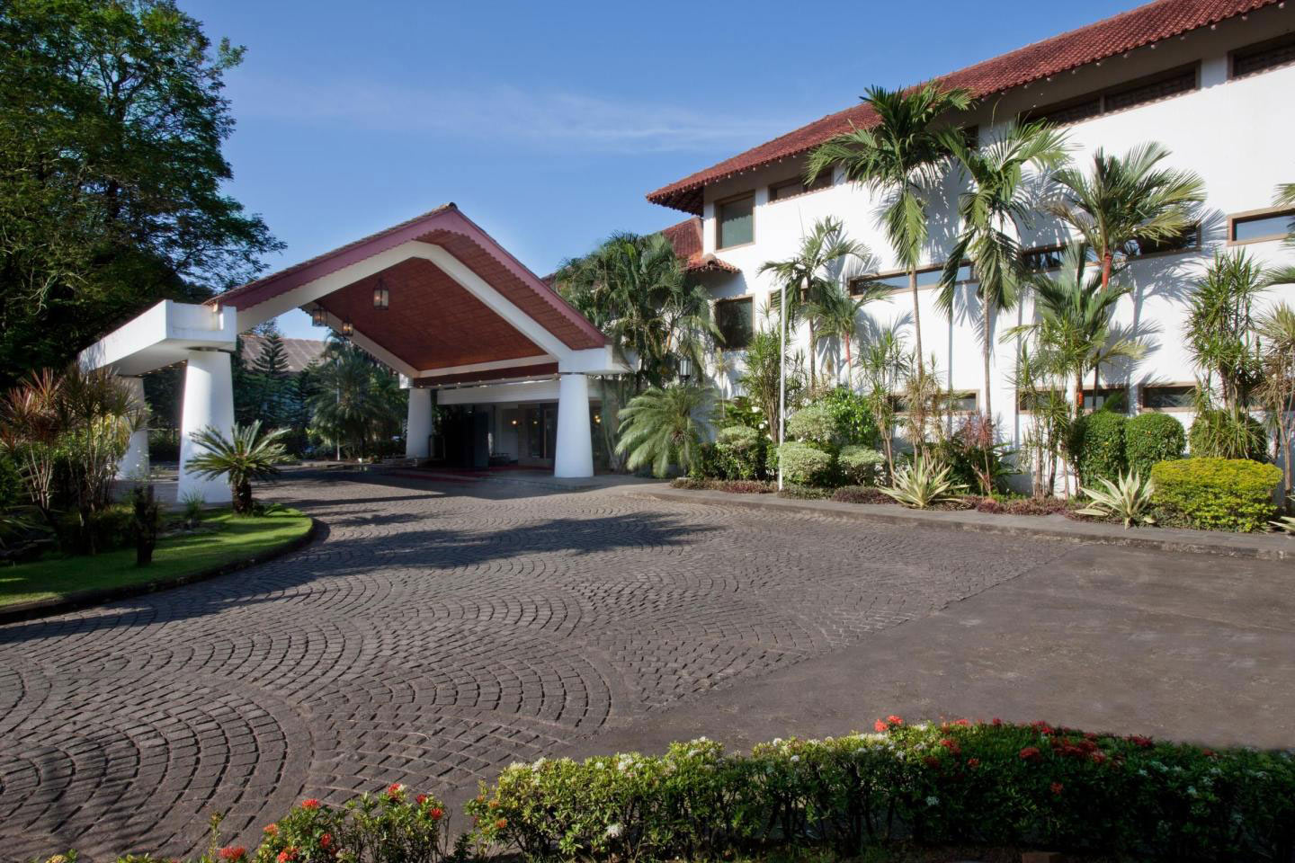 Cochin Hotels