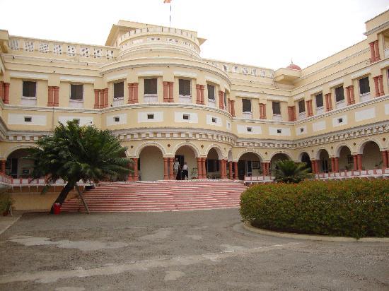 Badami Hotels