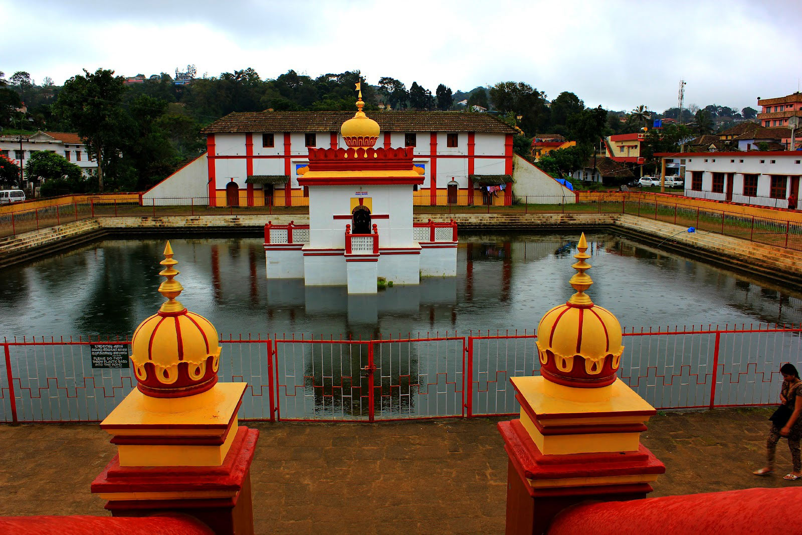 Omkareshwara Templ