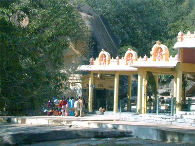 Thirumoorthy temple