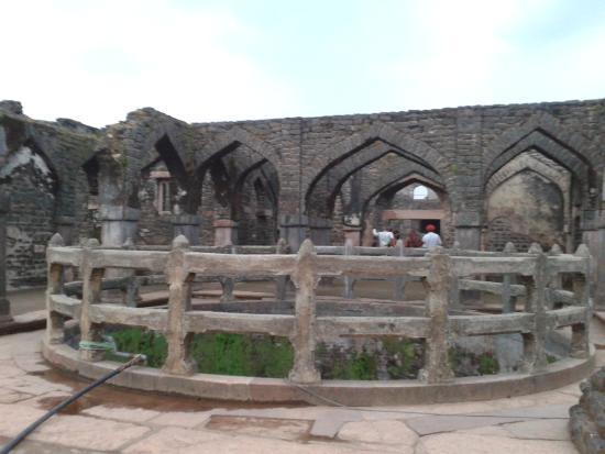 Champa Baoli