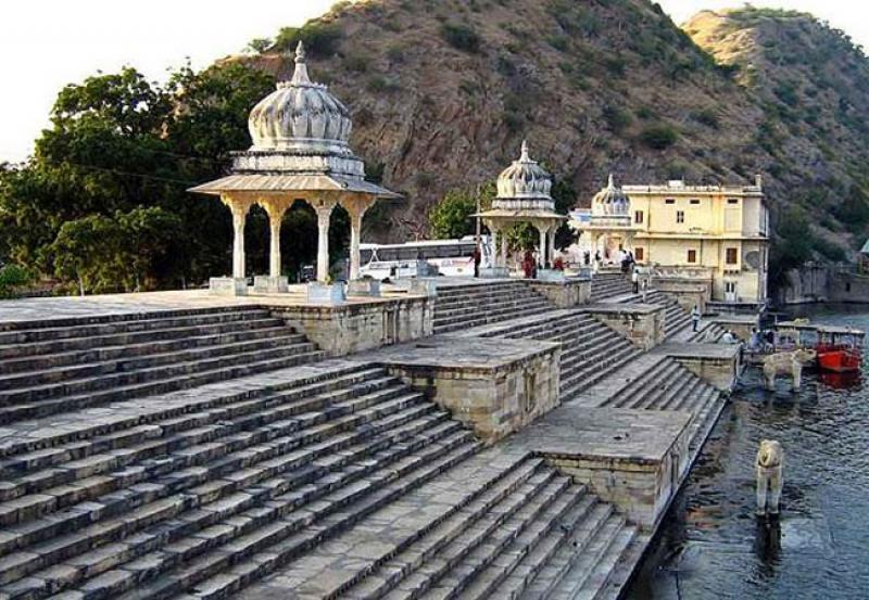 Jaisamand Lake